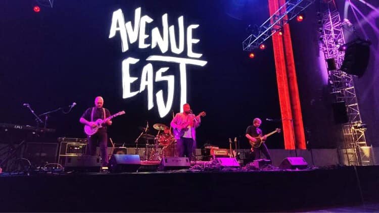 Avenue East